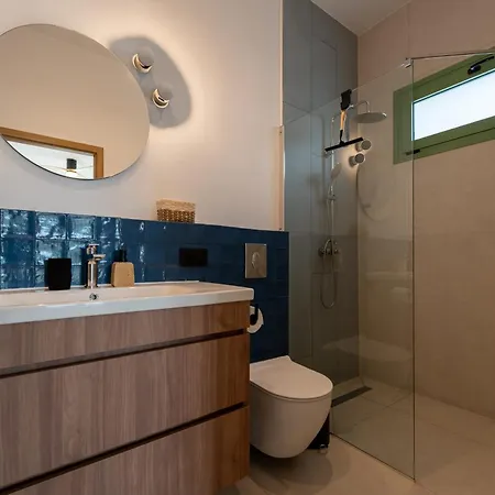 Deluxe 5, With Rooftop Terrace And Breathtaking Views *